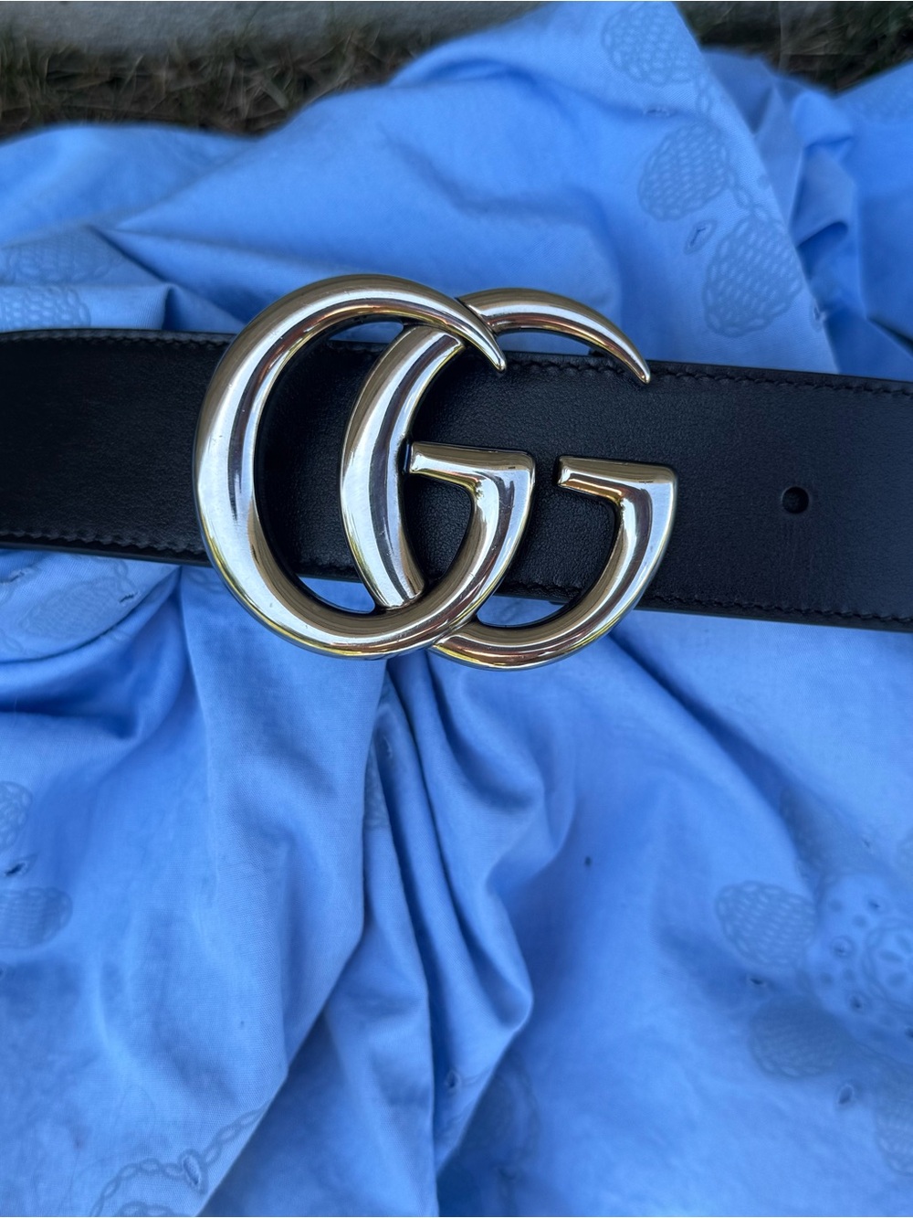 Gucci Black Leather Belt with Silver Double G Buckle